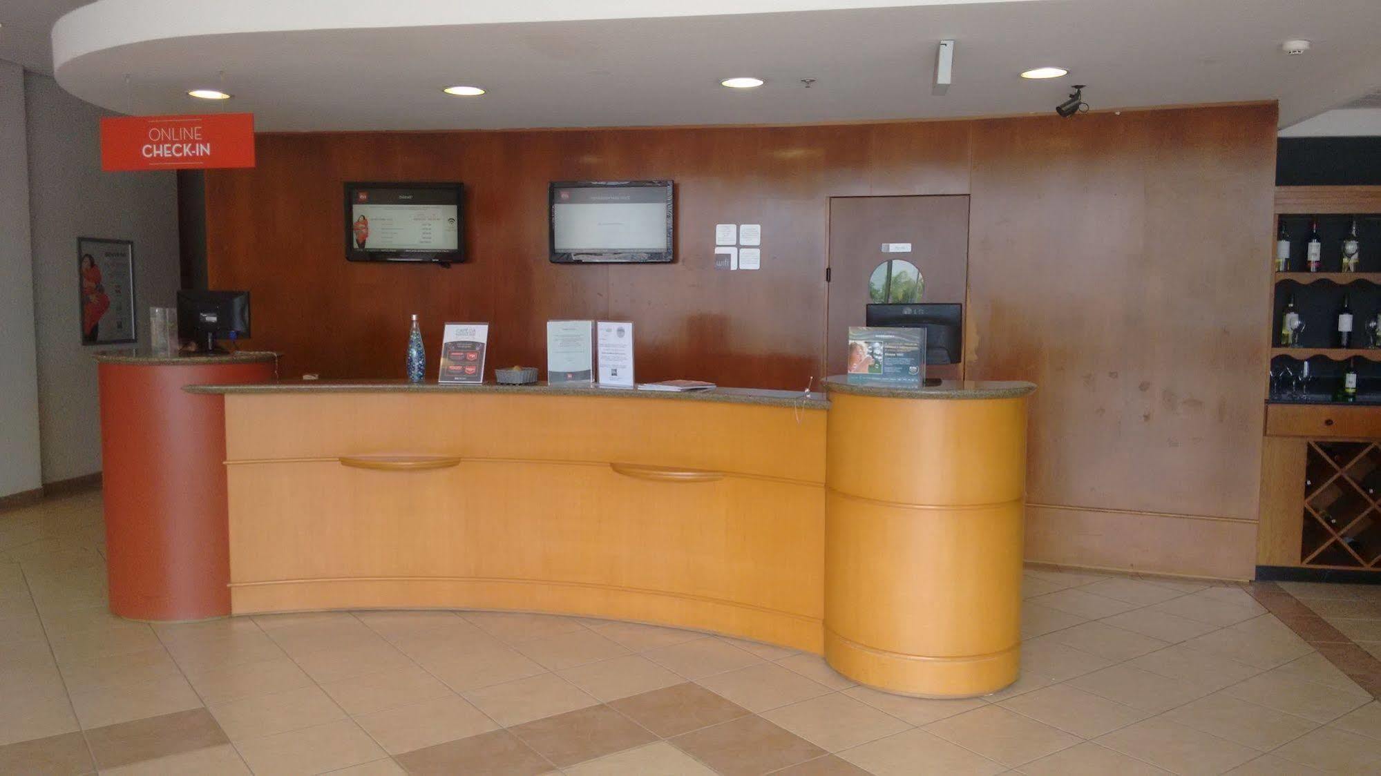 Ibis Navegantes Itajai Otel Dış mekan fotoğraf